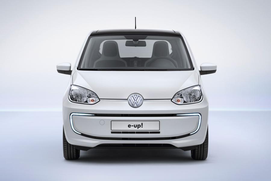  Volkswagen e-up! 2013 года  (фото 12 из 45)